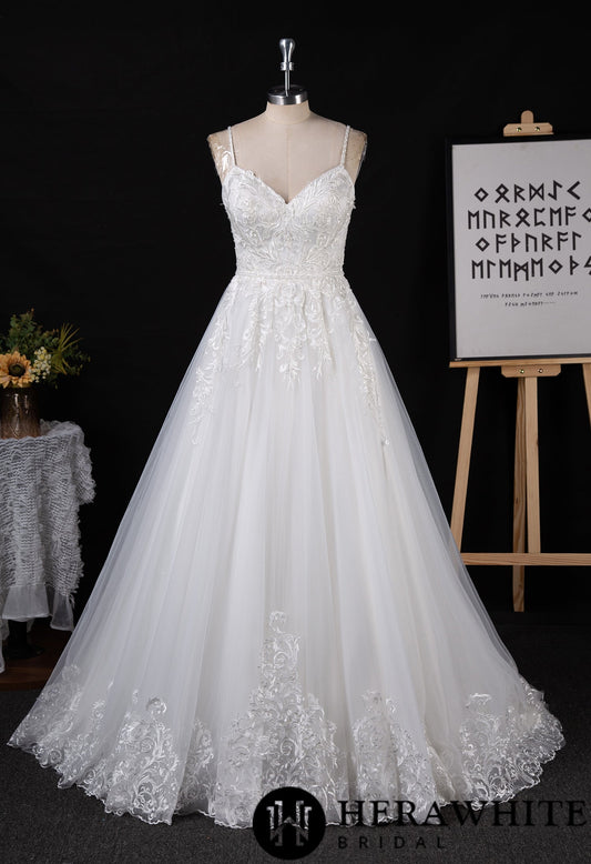 Sparking Tulle Wedding Dress With Beaded straps