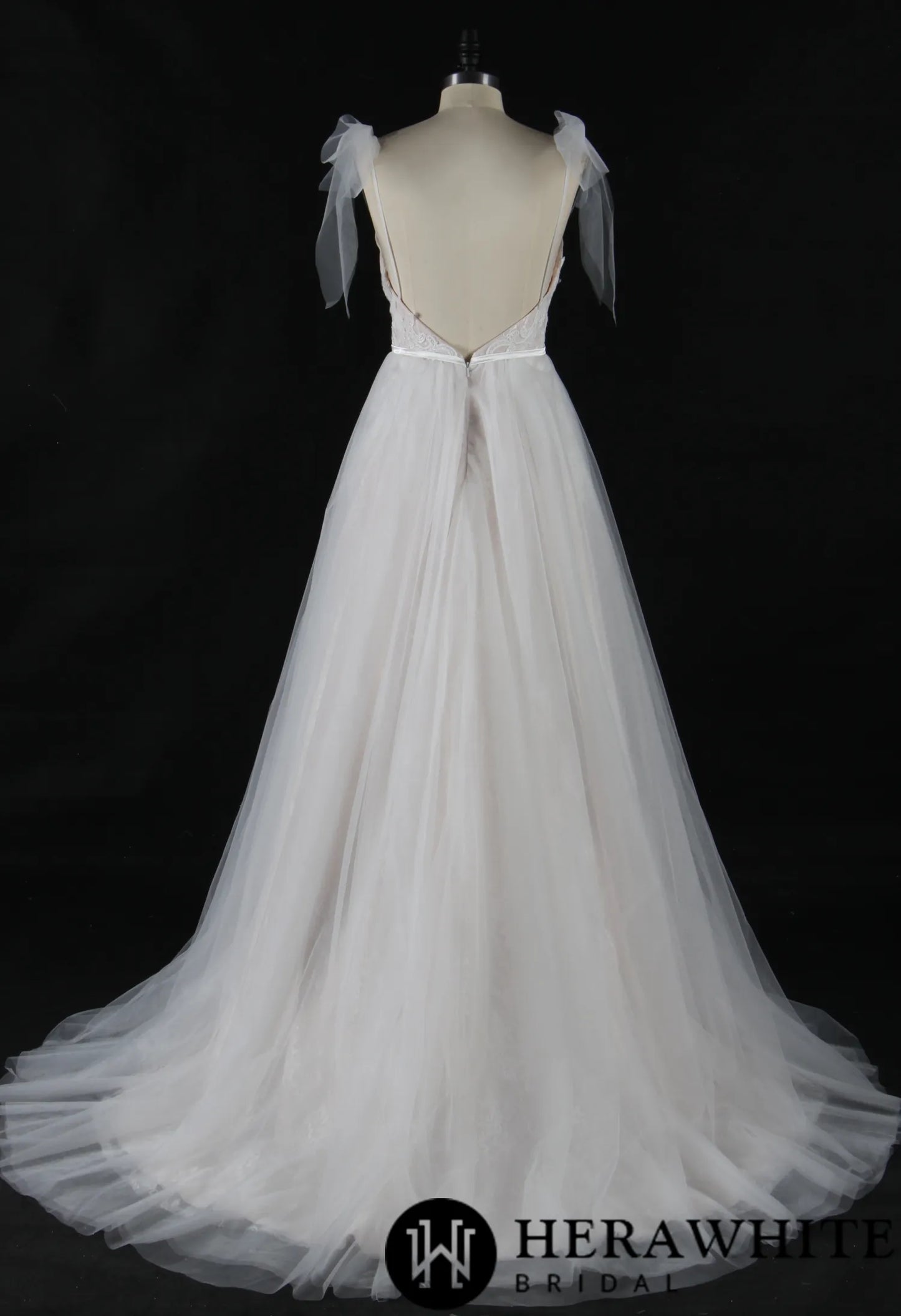 Spaghetti A-Line Lace Applique Bridal Gown