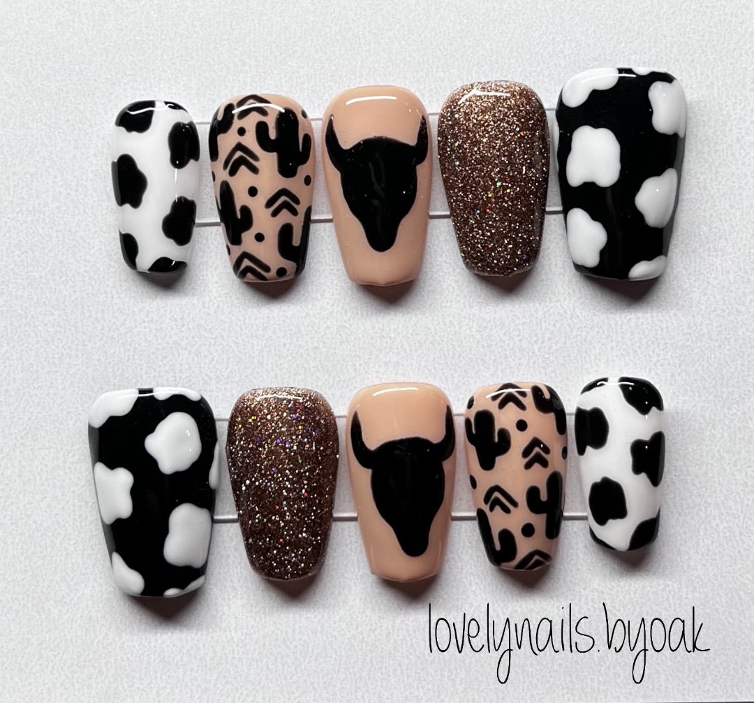 Wester Cactus & Bull