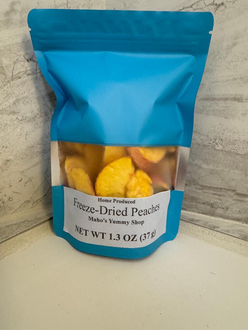 Maho's Yummy Shop Freeze-Dried Peaches, 1.3 ounces