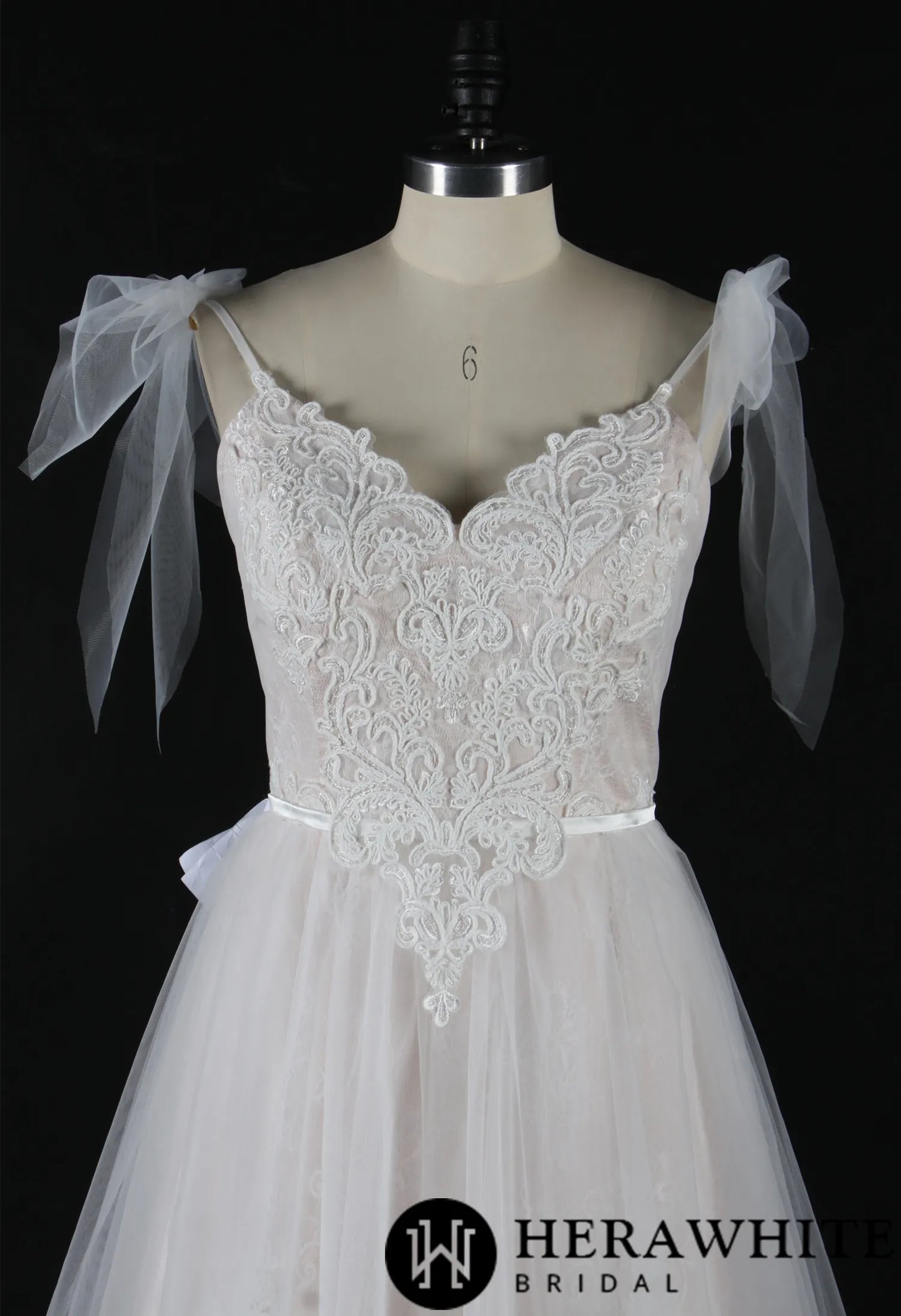 Spaghetti A-Line Lace Applique Bridal Gown