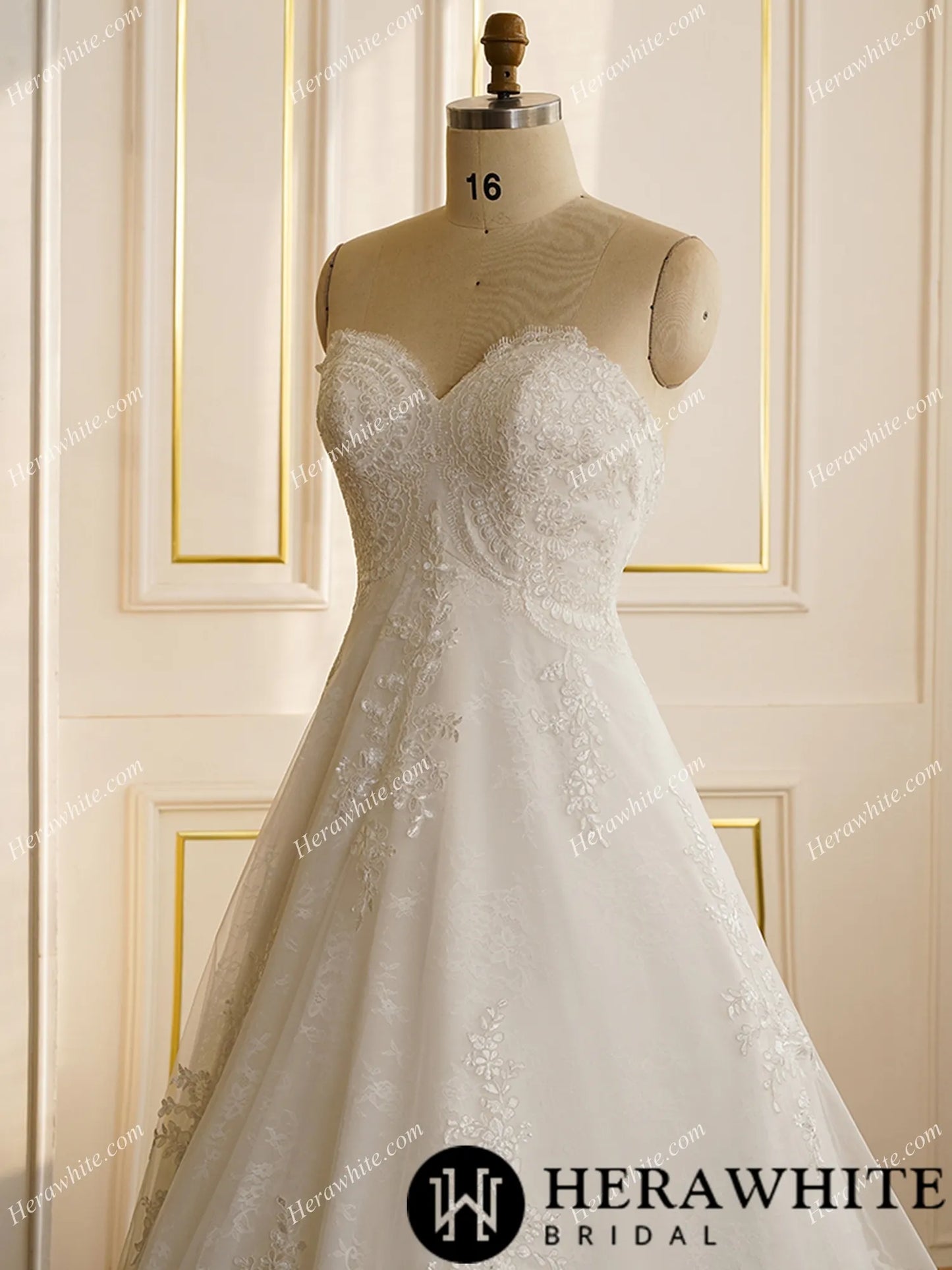 Strapless Whole Lace Count Train Wedding Dress