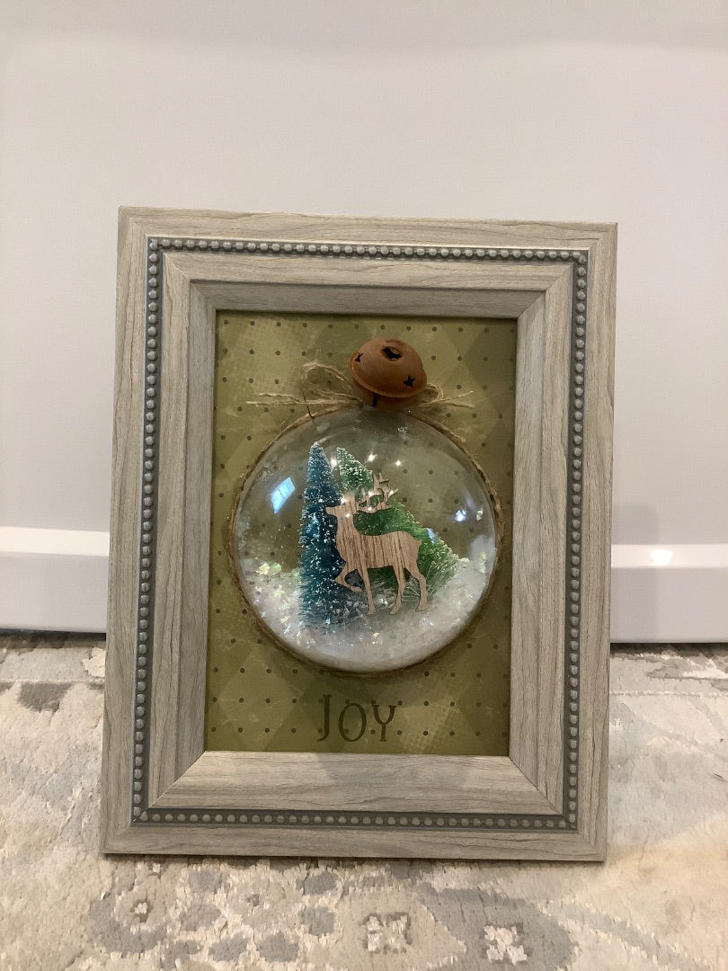Framed Christmas Snow globe
