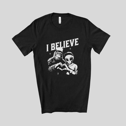 Believe Alien <3 Bigfoot Graphic Tee Tshirt *UNISEX FIT* 296