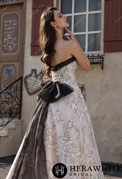 Strapless Black & Ivory Line-Art Floral Organza Bridal Gown With Back Detachable Bow HW3820