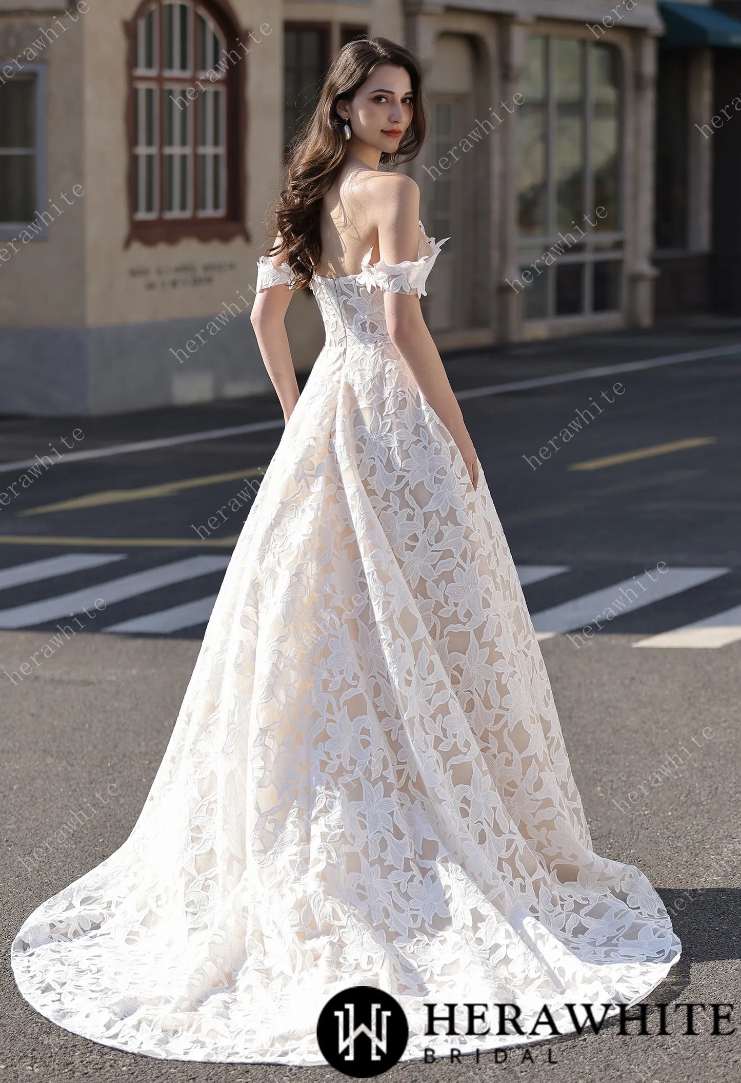 Romantic Off-the-Shoulder  Princess Dress In Floral Lace HW3824
