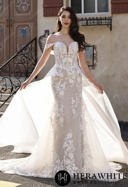 Sweetheart Neckline Floral Lace Mermaid Wedding Dress With Scarf & Optional Overskirt HW3801