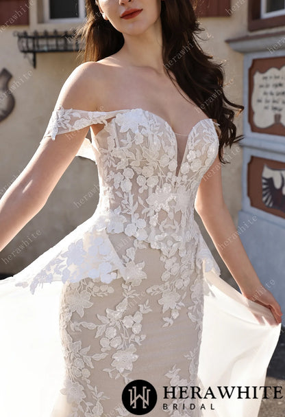 Sweetheart Neckline Floral Lace Mermaid Wedding Dress With Scarf & Optional Overskirt HW3801
