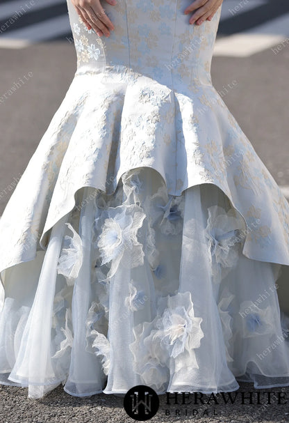 Jacquard Mermaid Bridal Gown with Exquisite Handmade Flowers HW3808