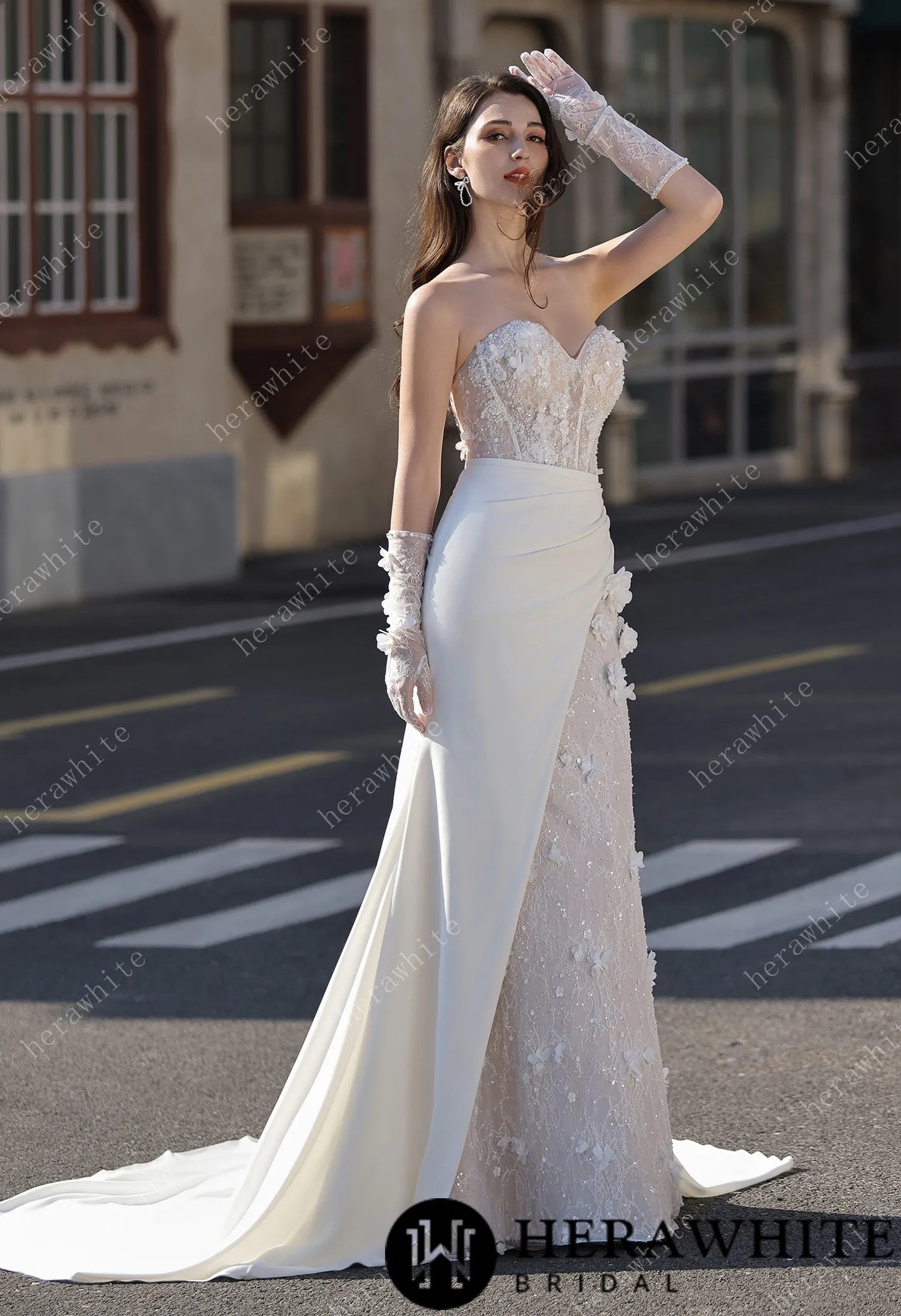 High Neck Lace Mermaid Bridal Gown with Buttons Placket HW3803-N+L
