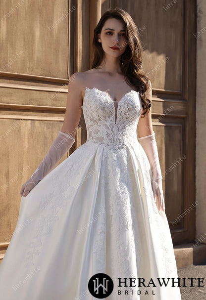 Strapless Sweetheart Bridal Gown With Luxurious Satin Wedding Dress HW3821