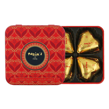 Display 24 metal boxes with 4 chocolate hearts