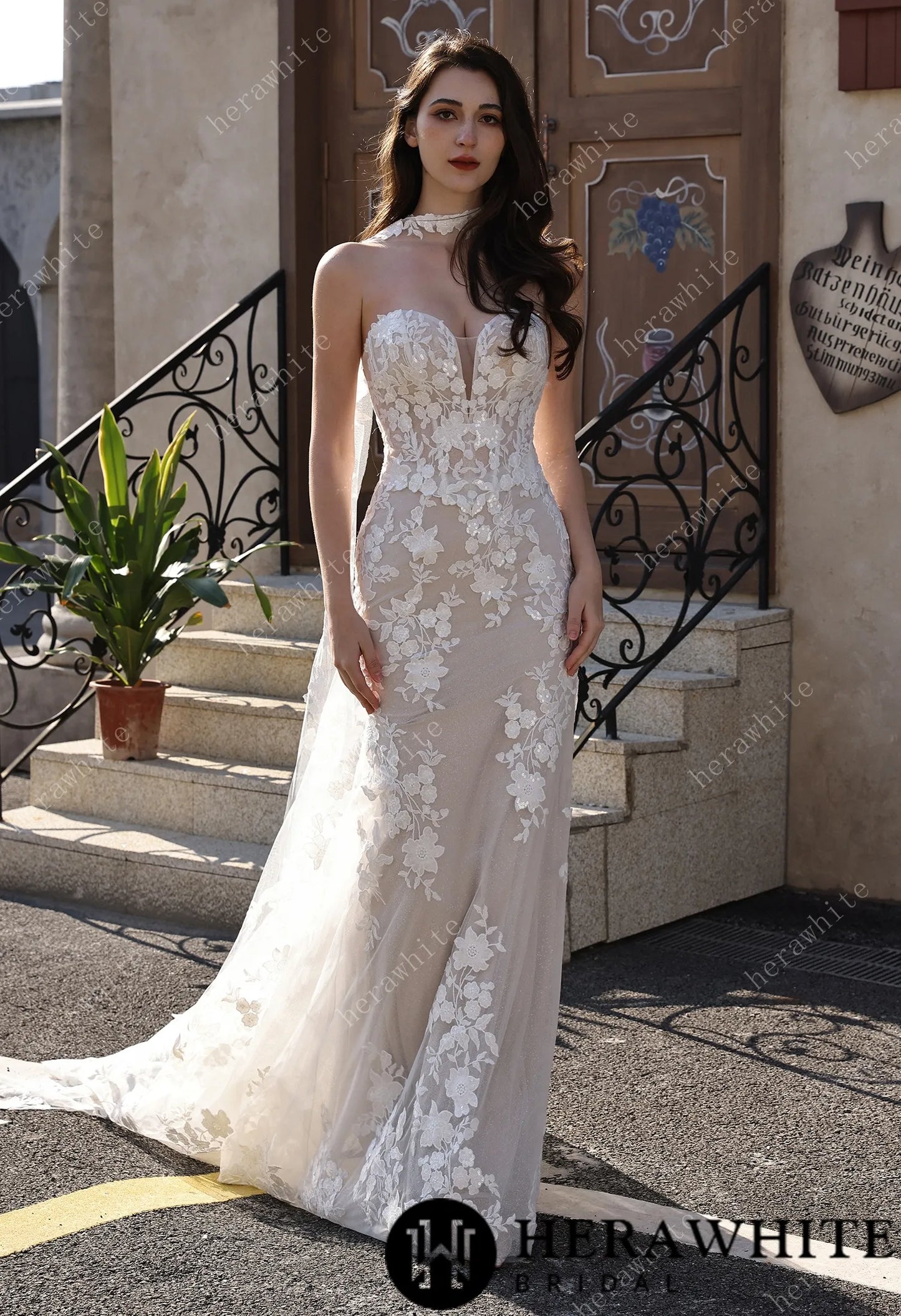 Sweetheart Neckline Floral Lace Mermaid Wedding Dress With Scarf & Optional Overskirt HW3801
