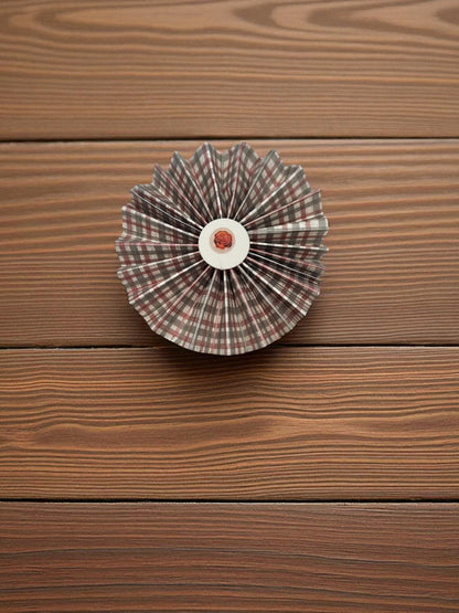 Paper embellishments for Crafts