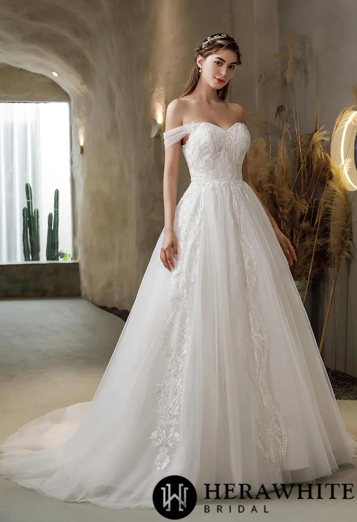 Princess Sweetheart Lace Tulle Ballgown Wedding Dress — HW2526 — image 4