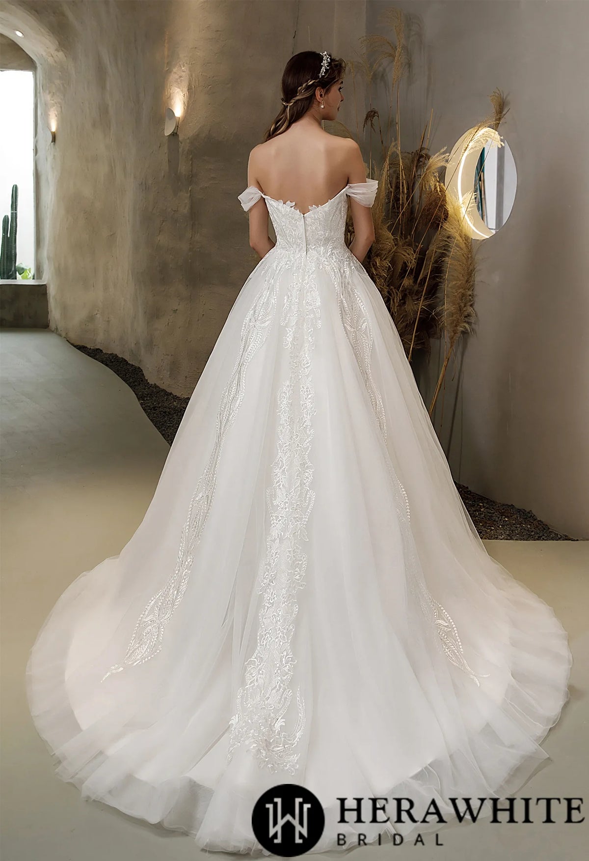 Princess Sweetheart Lace Tulle Ballgown Wedding Dress — HW2526 — image 5