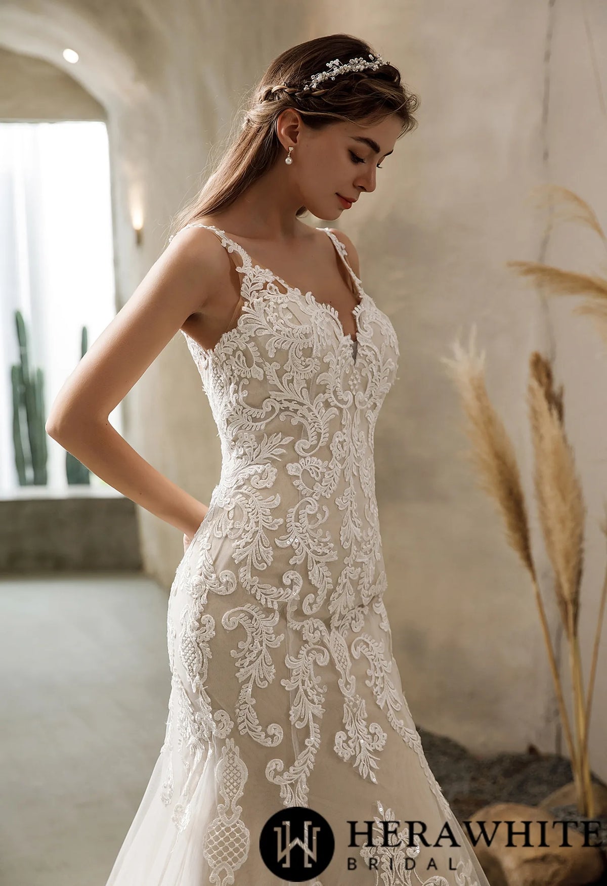 Vintage Lace Fit and Flare Court Train Wedding Dress — HW2530 — image 3
