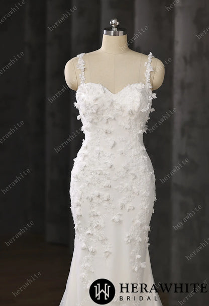 Elegant Wedding Dress with Intricate Floral Embellishments — HW3488 — image 7