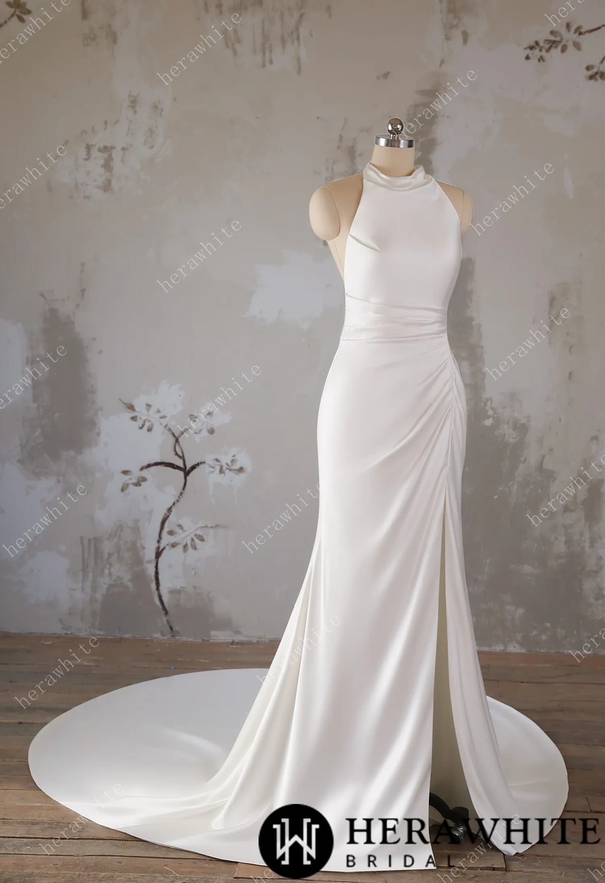 Timeless Elegance: High-Neck Wedding Dress with Dramatic Train — HW3495 — image 5