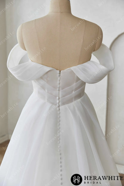 Romantic A-Line Wedding Dress with Detachable Off-Shoulder Straps and Pockets — HW3640 — image 5