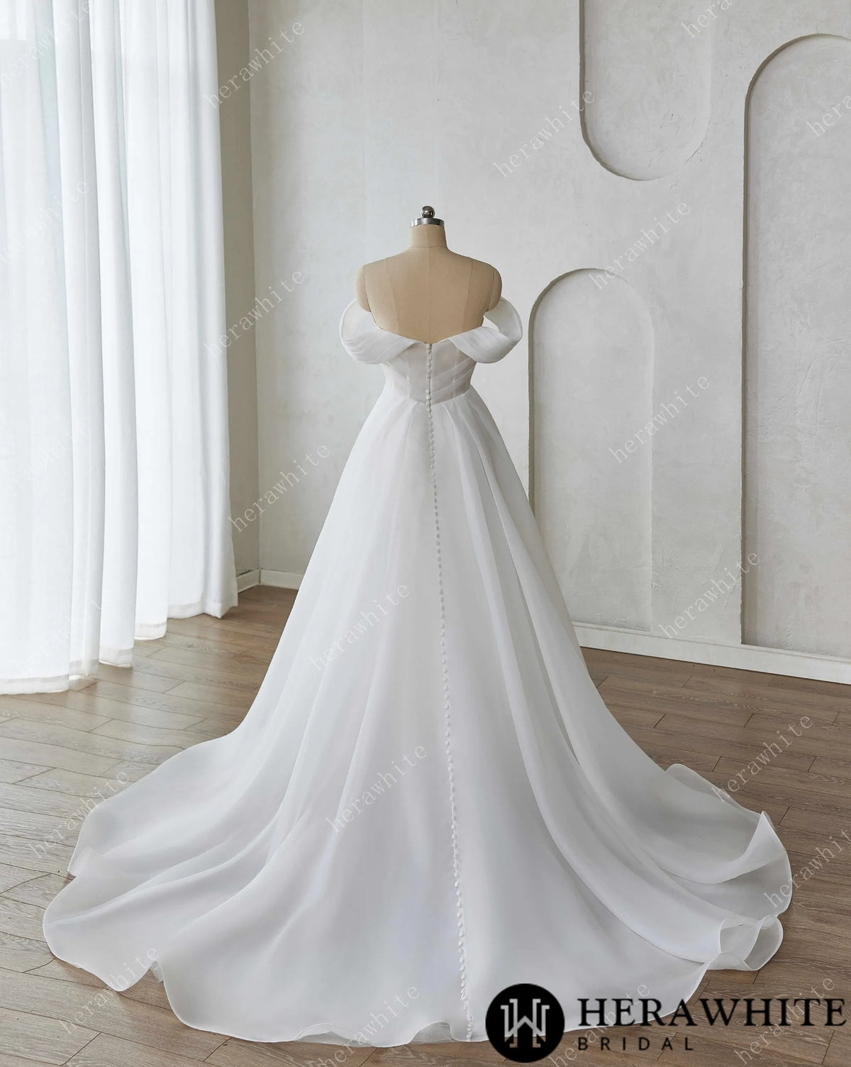 Romantic A-Line Wedding Dress with Detachable Off-Shoulder Straps and Pockets — HW3640 — image 6