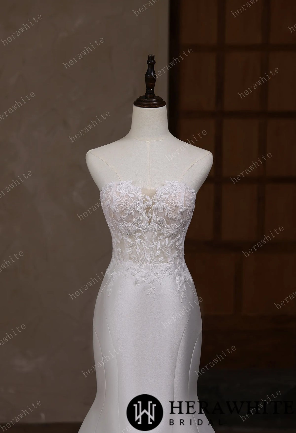 Satin Lace Mermaid Wedding Gown With Sweetheart Neckline — HW3664 — image 4