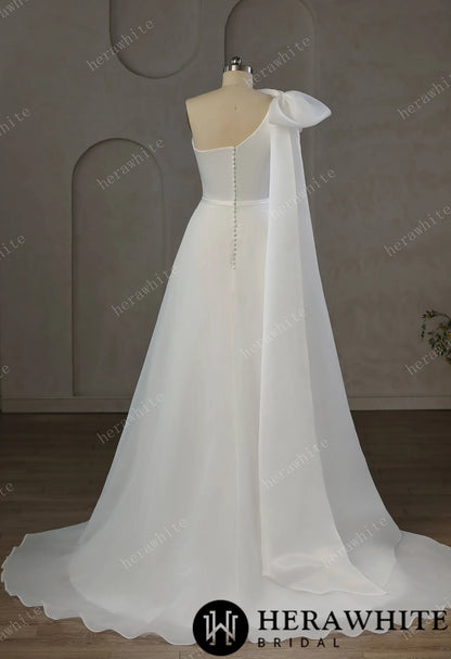 One-Shoulder Wrapped Satin Bodice Tulle A-line Wedding Gown With Shoulder Bow — HW3745 — image 5