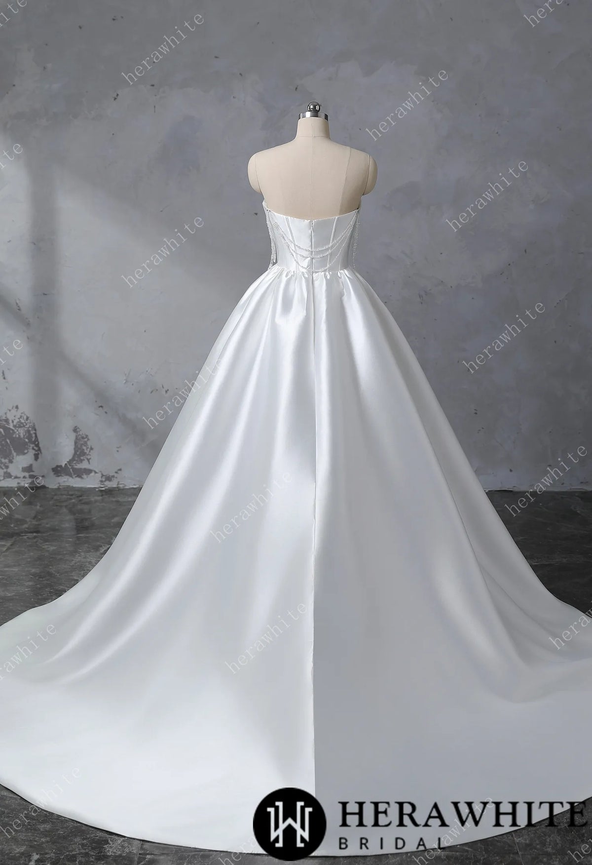 Strapless Sweetheart Neckline Wedding Dress with Chain jewelry — HW3767 — image 2