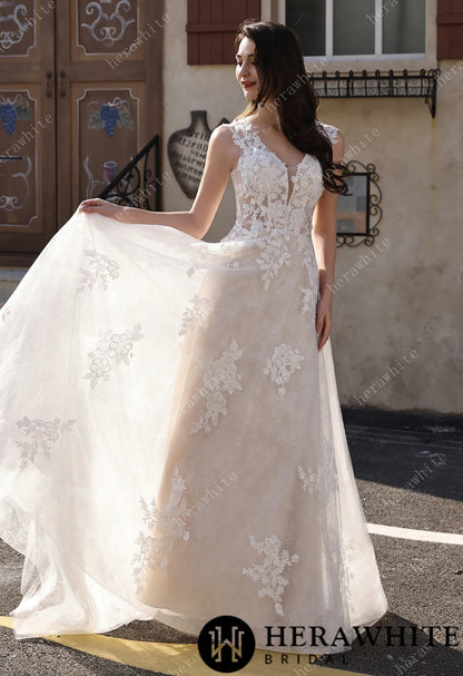 Timeless Sweetheart Neckline 3D Lace  A-line Wedding Dress With Pearl Chain Back Detail — HW3854 — image 6