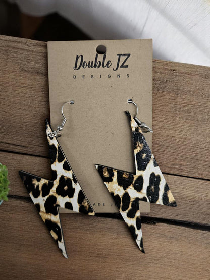 Lightning bolt leather Earrings