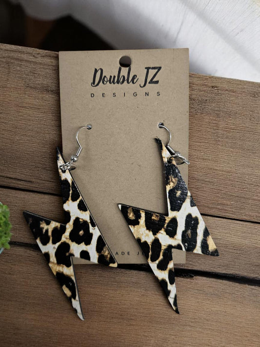 Lightning bolt leather Earrings
