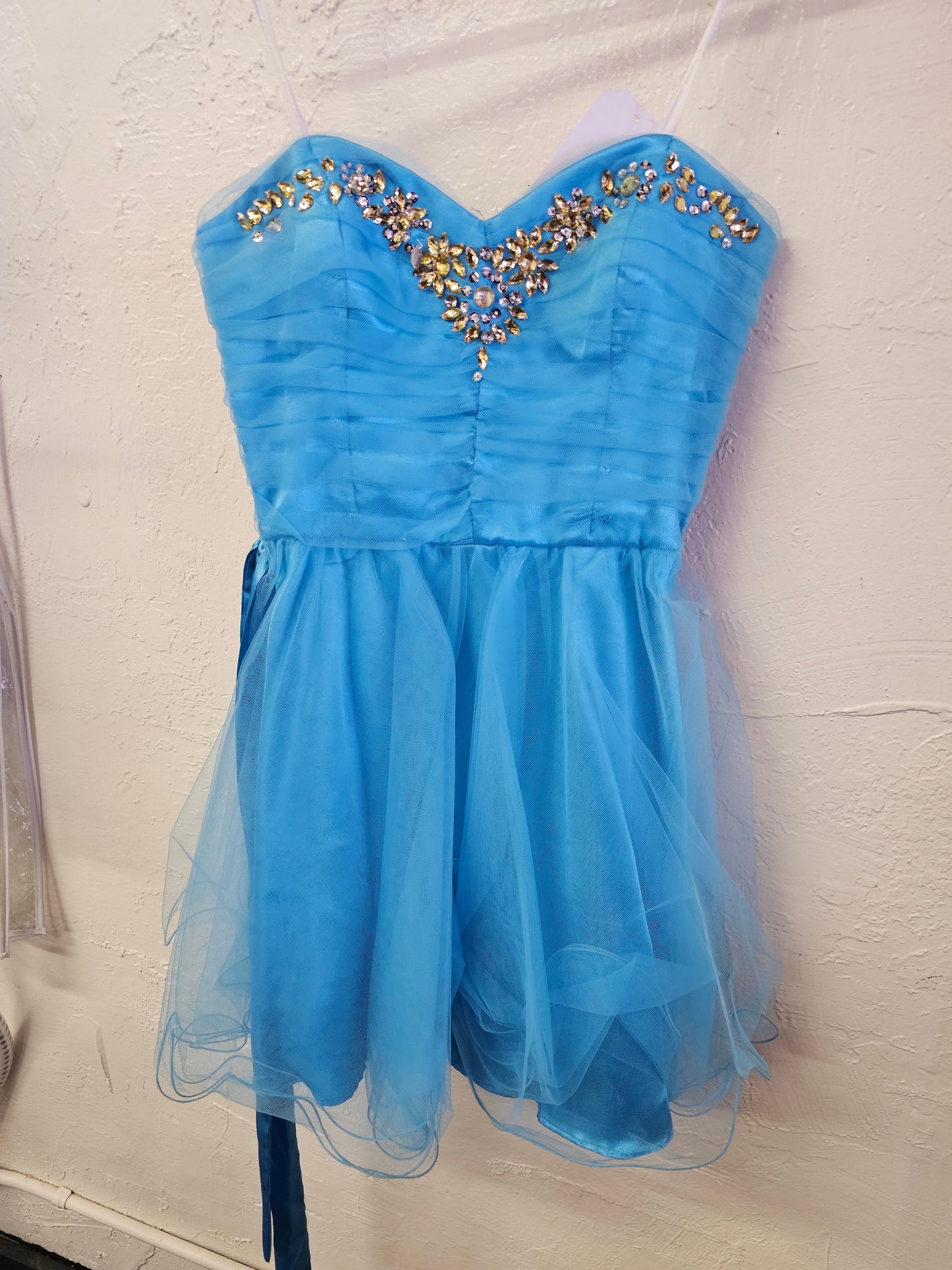 Light blue homecoming